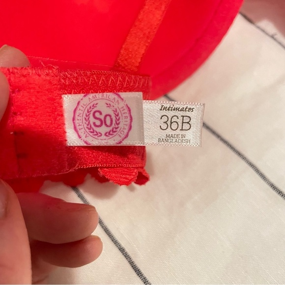 So Fuchsia Bra Padded size 36B NWT - Picture 4 of 4